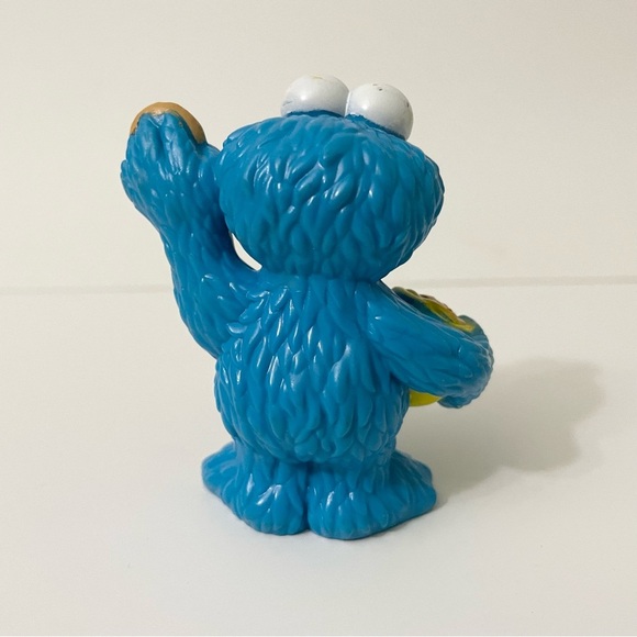 2010 Henson Hasbro Sesame Street Cookie Monster PVC Figure - Picture 6 of 12